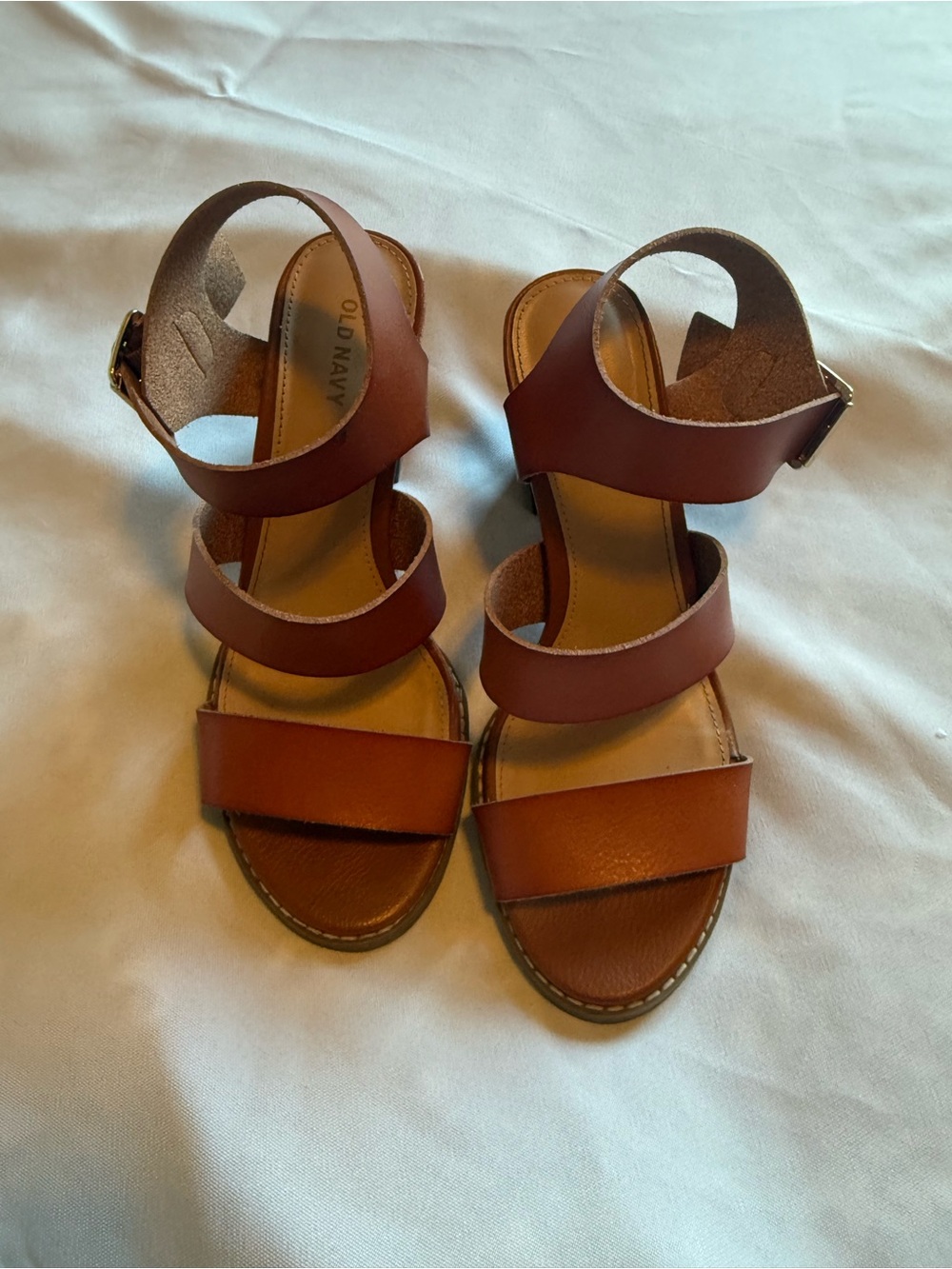 Old Navy Cognac Block Heel Sandals Size 7 Buckle Strap